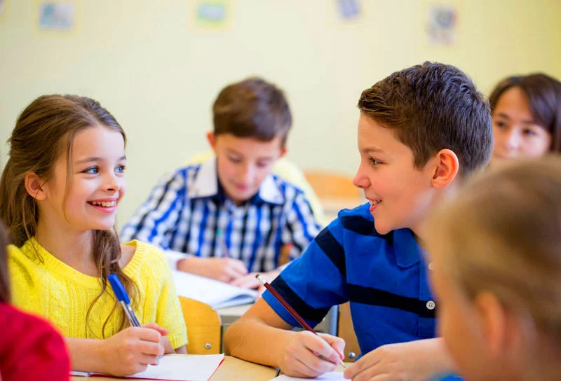 Crazy Lion School kursy językowe dla dzieci